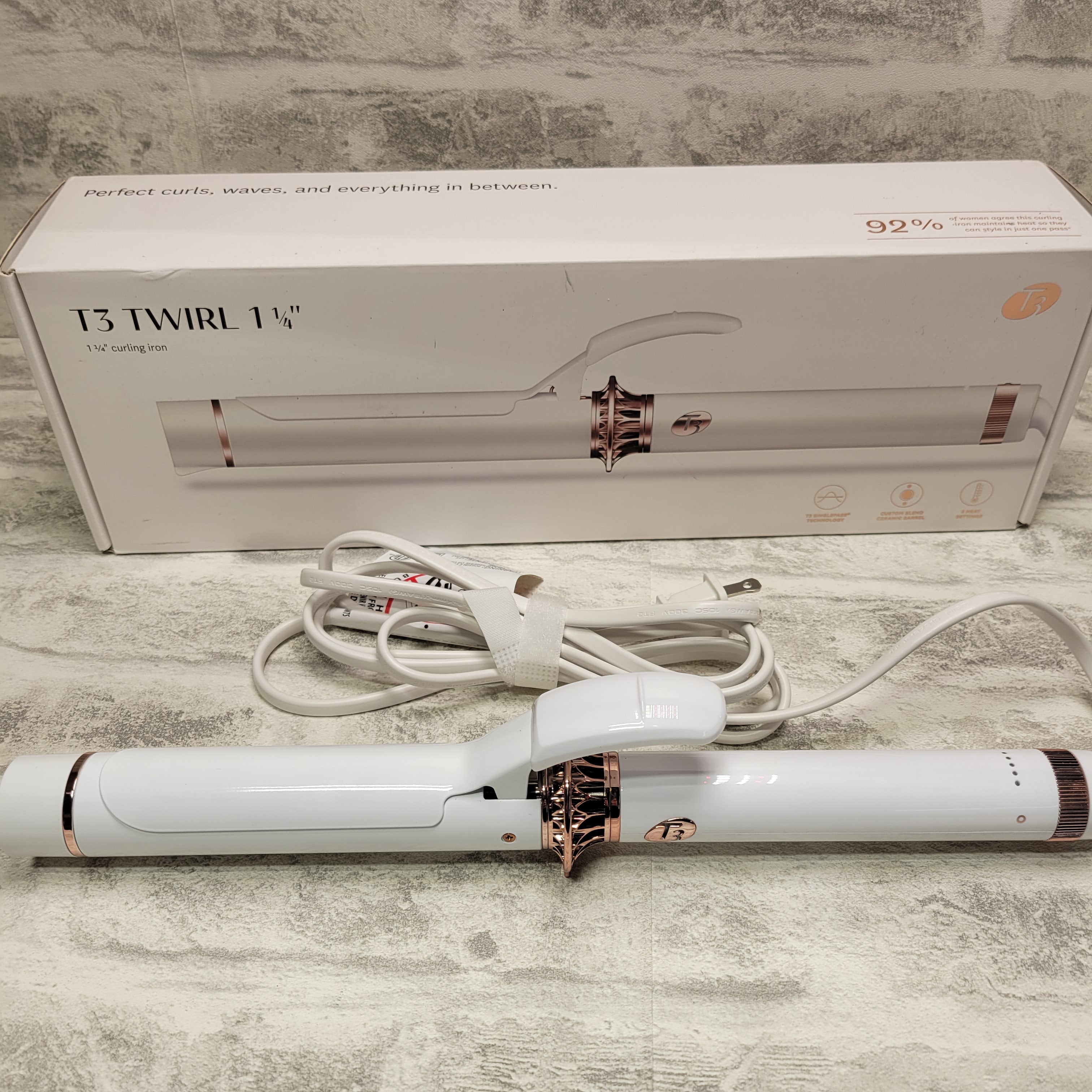 T3 - Twirl 1" Curling Iron | Custom Blend Ceramic Curling and Styling Iron (7595279122670)